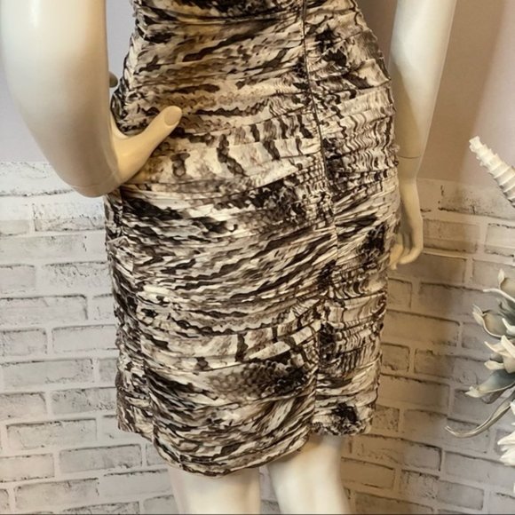 NWT Le Chateau Snake Print Strapless Dress - Picture 5 of 17